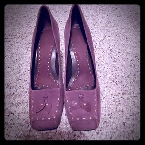 Jones New York brown suede heels